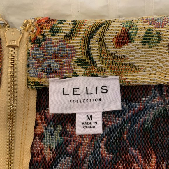 Simons Pattern Skirt - Picture 4 of 6